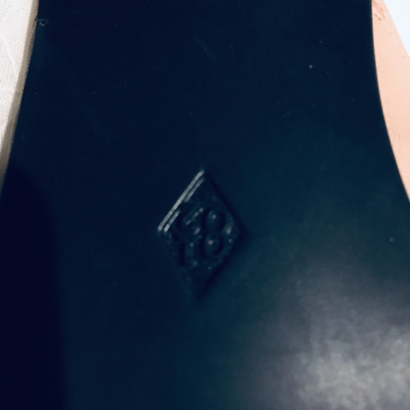 Aerosoles Women's Slip On heels Size 8.5B Used - Picture 7 of 8